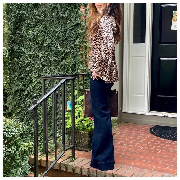 Leopard Print Tiered Sleeves Leopard print top - Picture 4 of 6